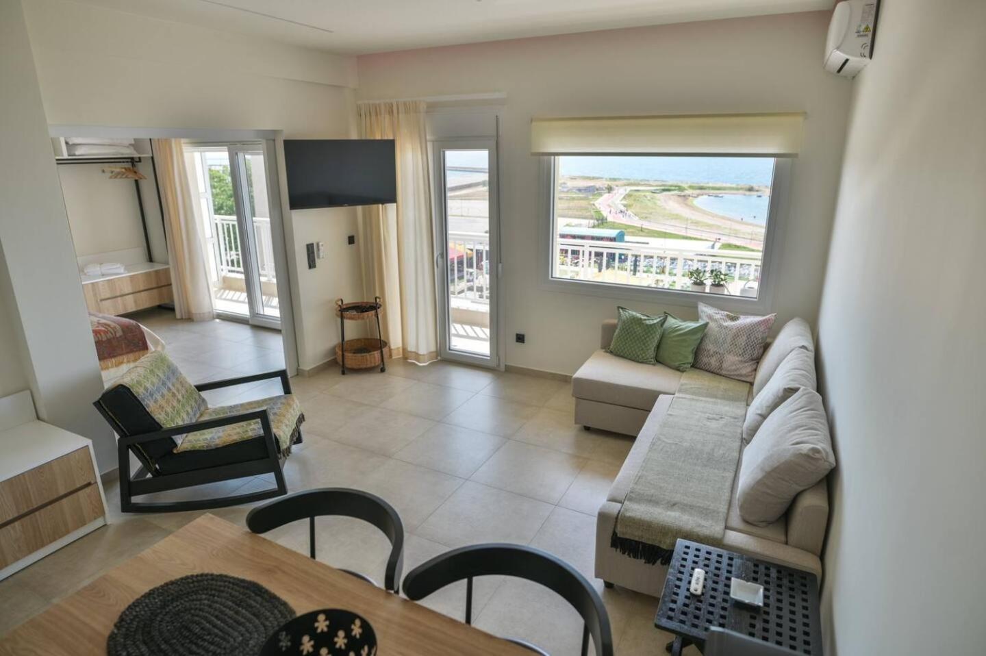 Lighthouse Apartments Alexandroupoli Exterior foto